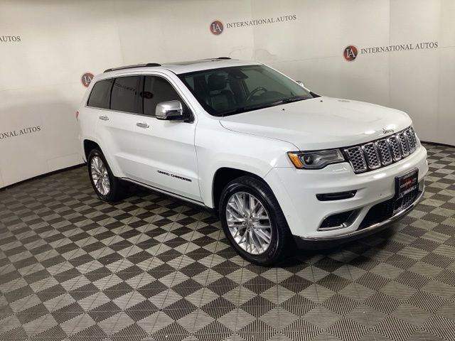 Used 2017 Jeep Grand Cherokee Summit image 3