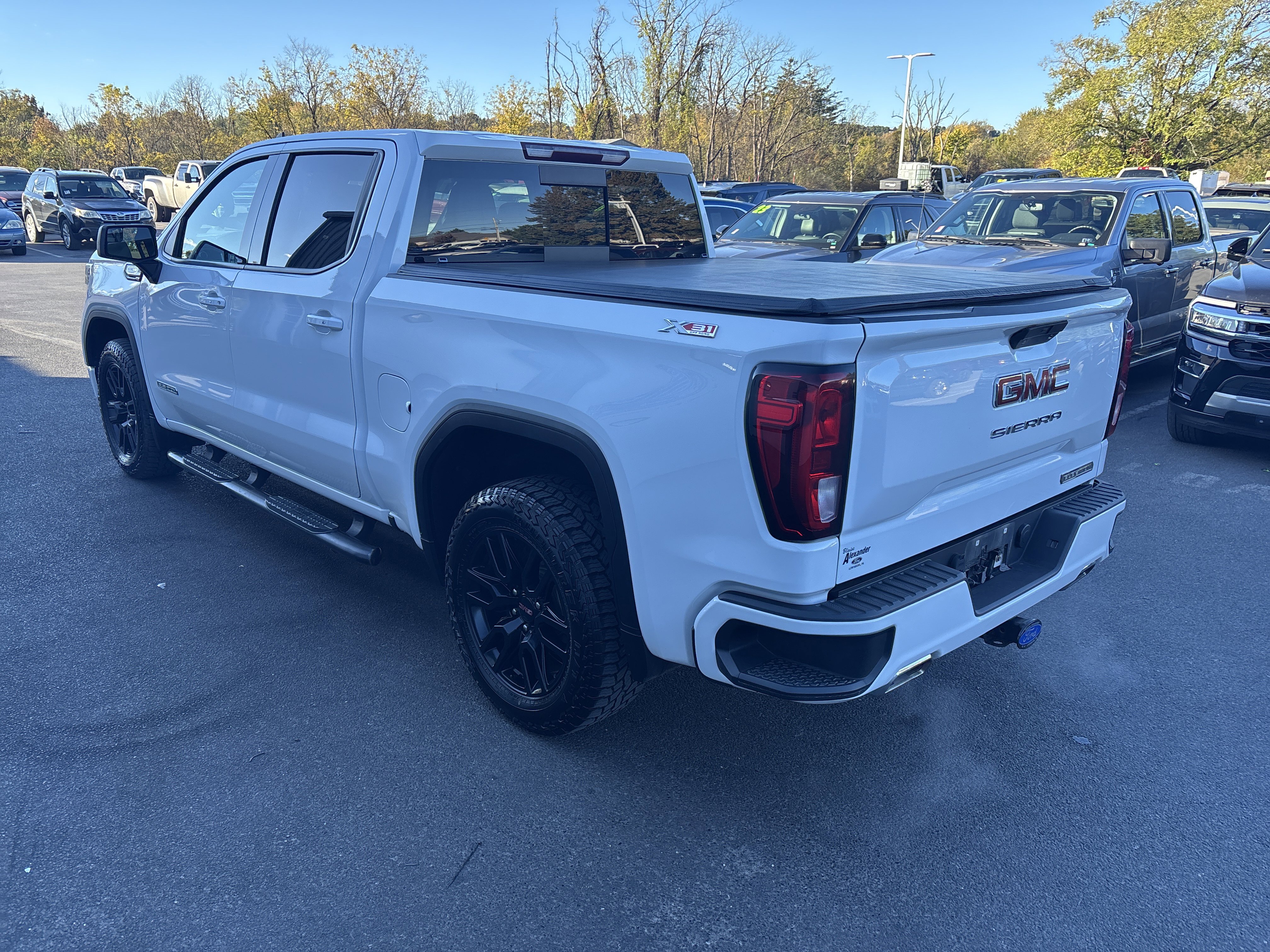 Used 2019 GMC Sierra 1500 Elevation image 6