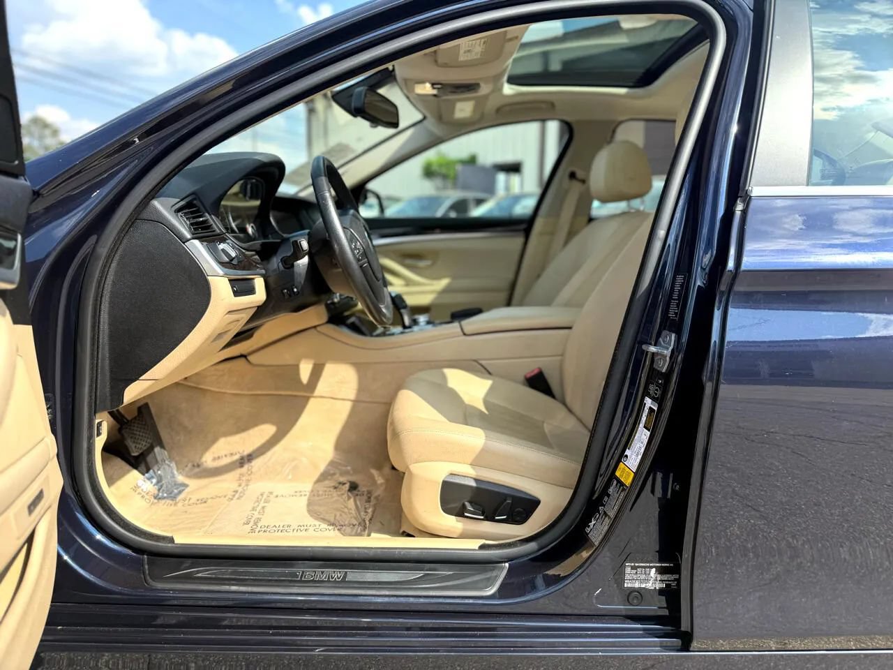 Used 2014 BMW 535i xDrive Sedan AWD/4WD image 9