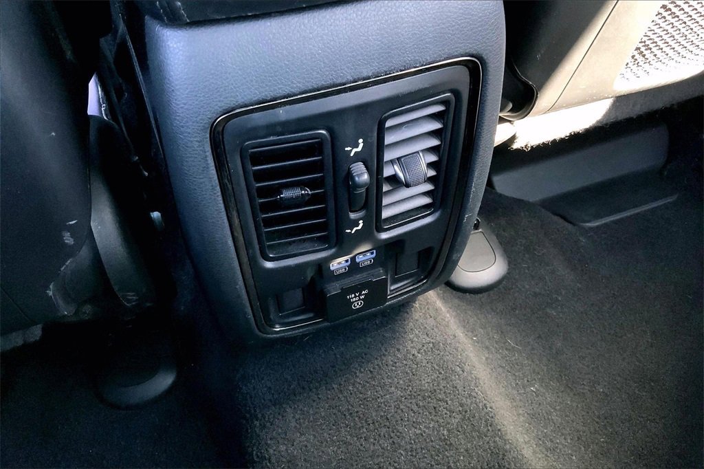 Used 2020 Jeep Grand Cherokee Limited X image 10