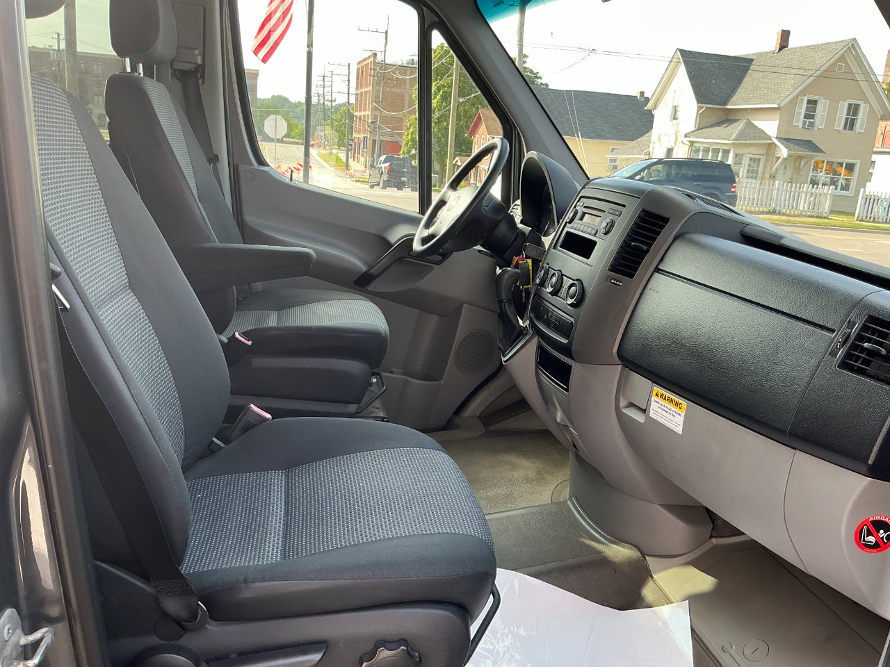 Used 2013 Freightliner Sprinter 2500 image 14