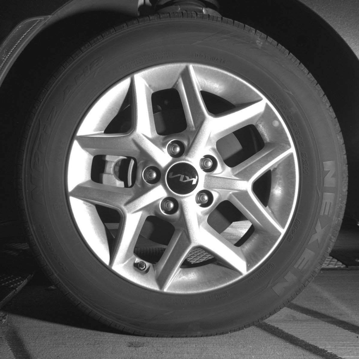 Used 2025 Kia Soul LX w/ LX Technology Package FWD image 12