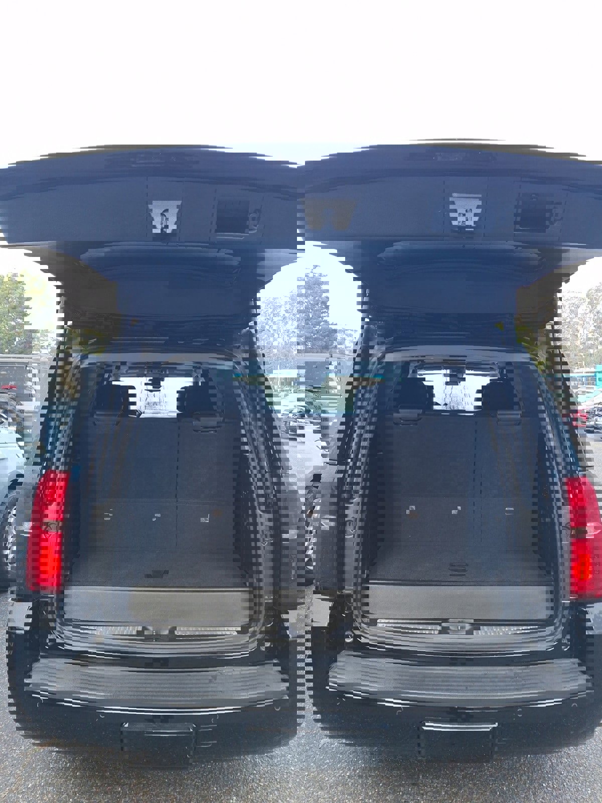 Used 2019 Chevrolet Tahoe Premier image 5