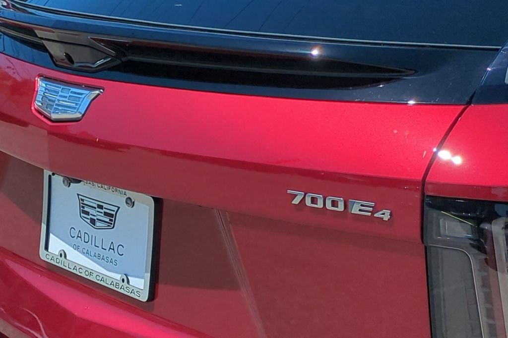 New 2026 Cadillac Optiq Luxury 1 AWD/4WD image 17