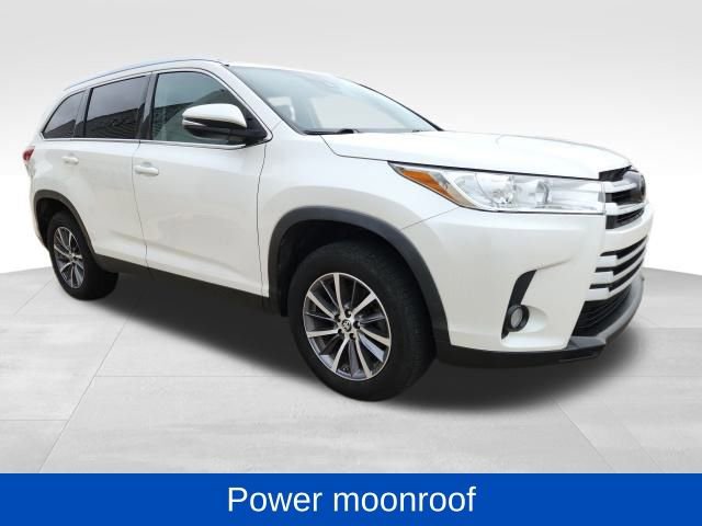 Used 2019 Toyota Highlander XLE image 8