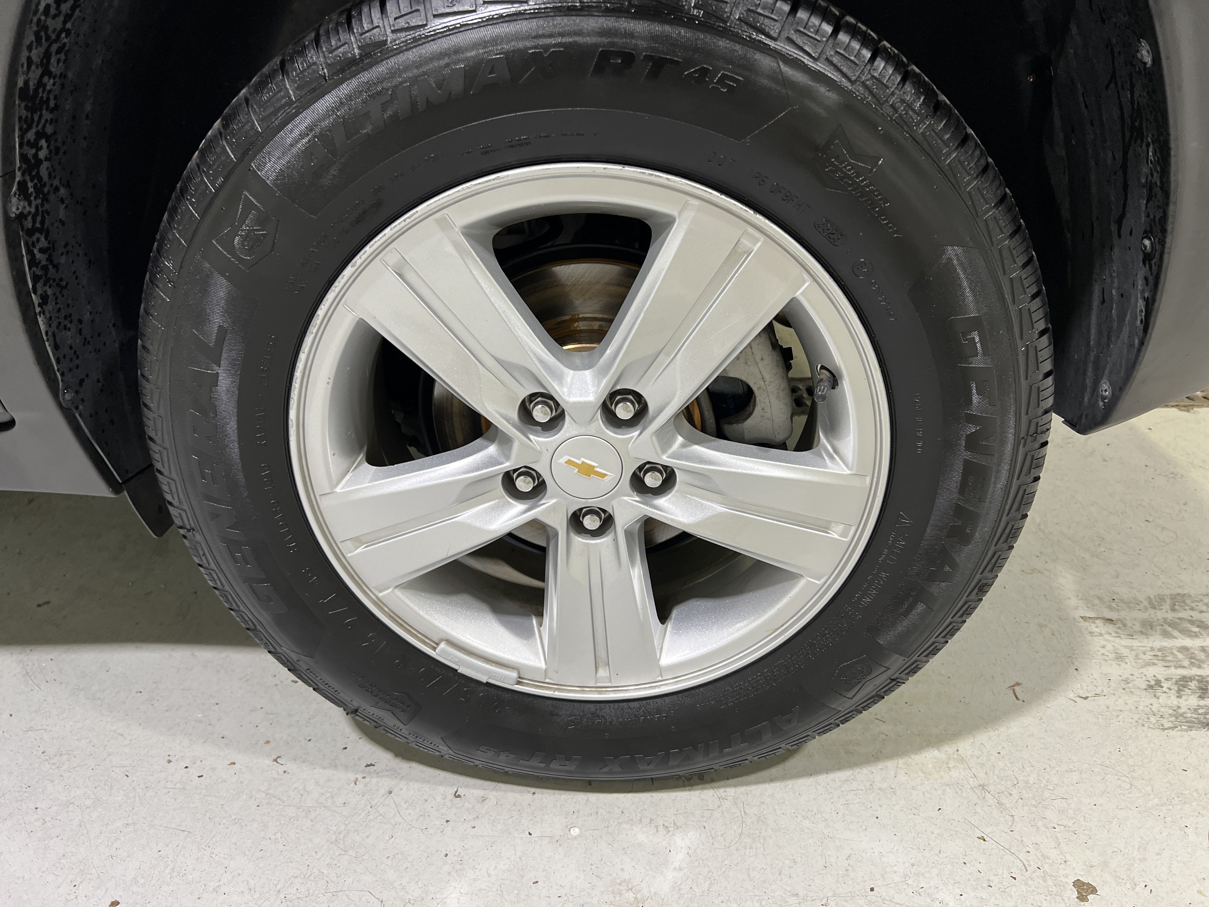 Certified 2021 Chevrolet Trax LT w/ LT Convenience Package AWD/4WD image 13