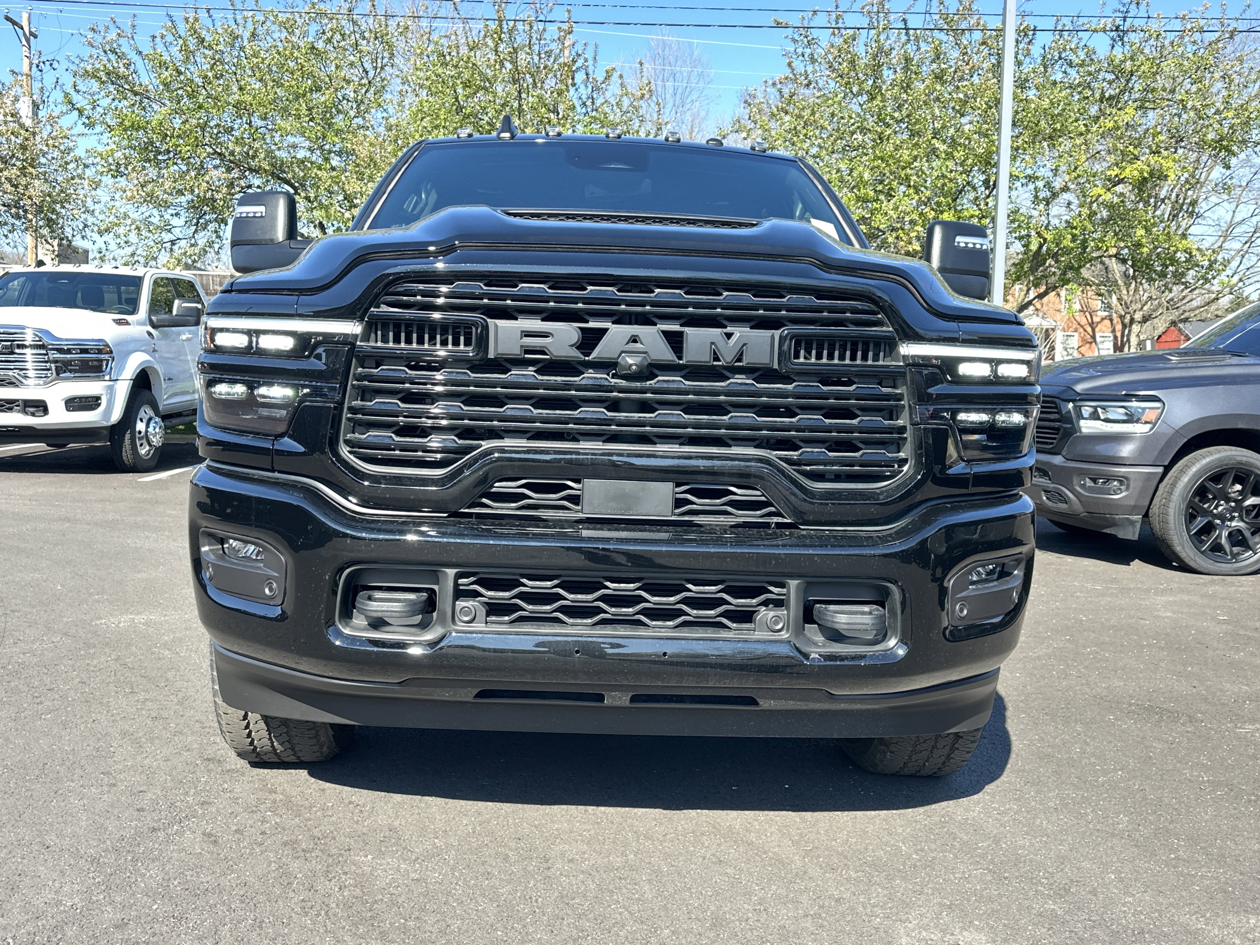 New 2026 RAM 2500 Limited AWD/4WD image 23