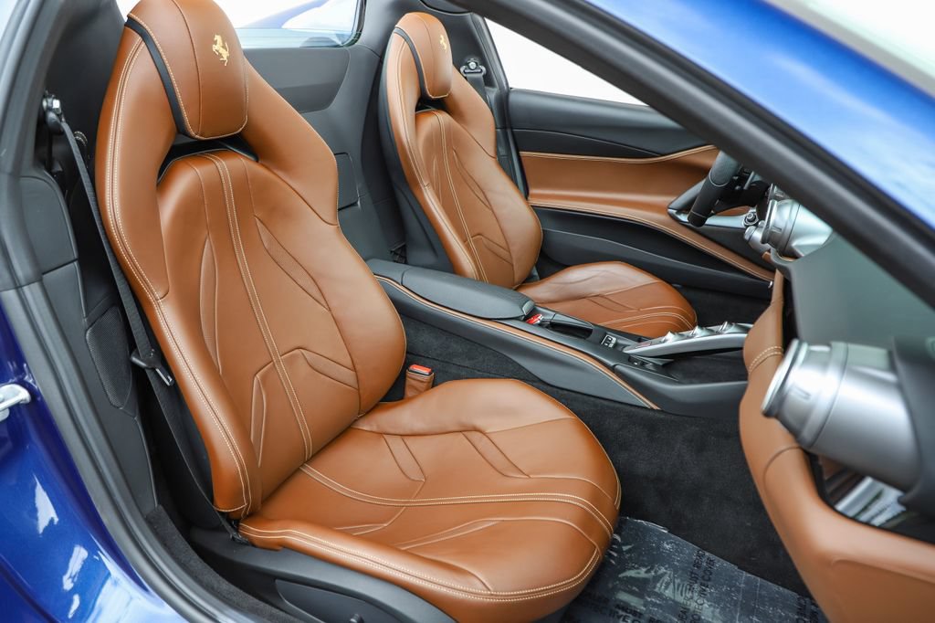 Used 2021 Ferrari 812 GTS RWD image 23