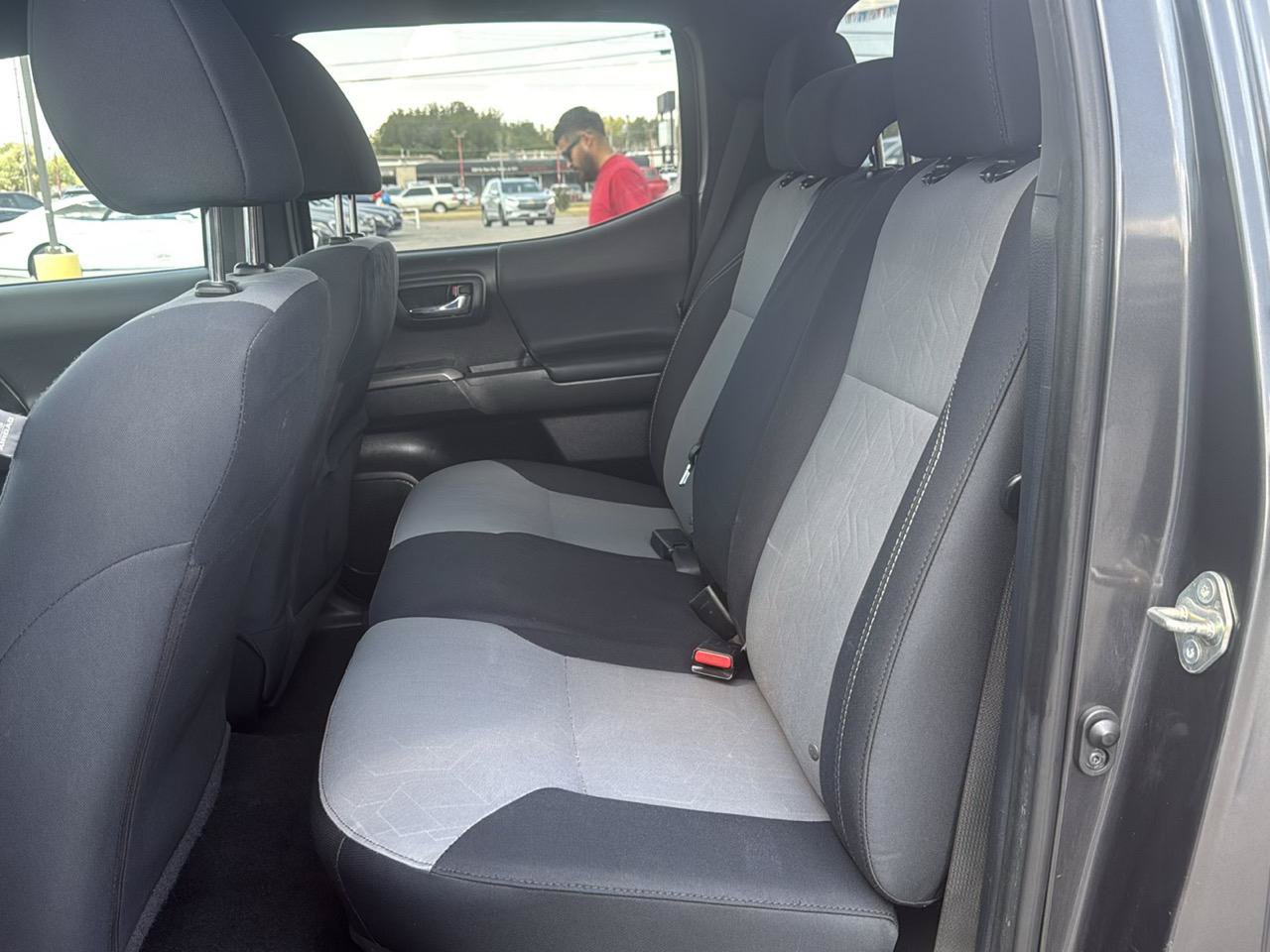 Used 2011 Dodge Challenger R/T RWD image 15
