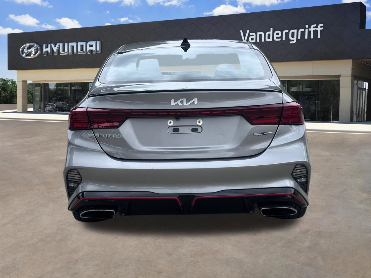 Used 2022 Kia Forte GT w/ GT Technology Package FWD image 11