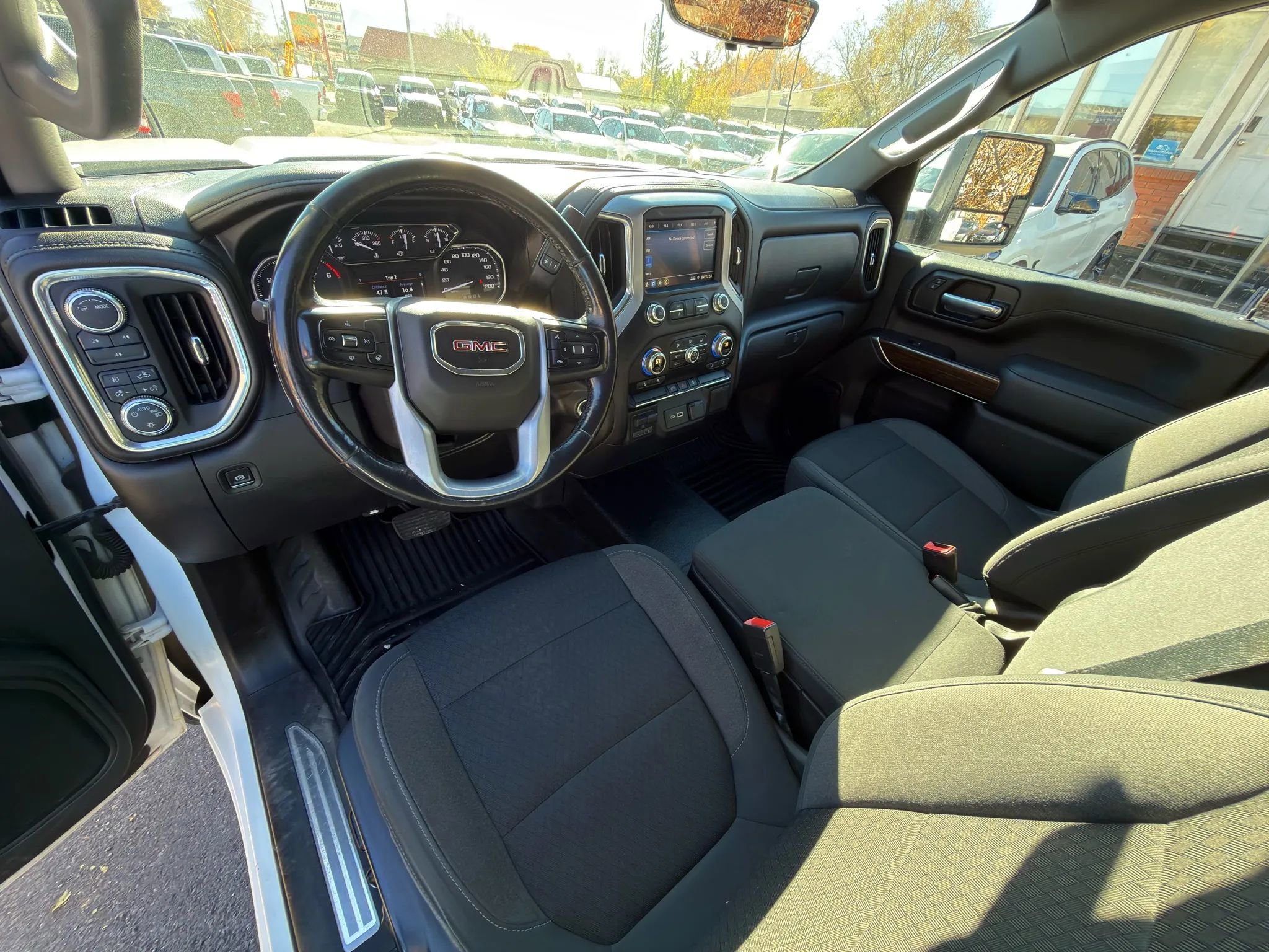 Used 2021 GMC Sierra 2500 SLE image 34
