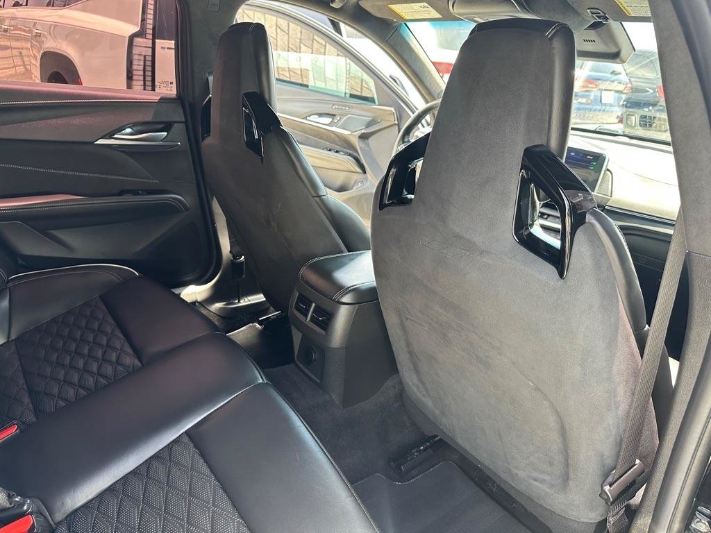 Used 2023 Cadillac CT4 V Blackwing w/ Driver Assist Package RWD image 35