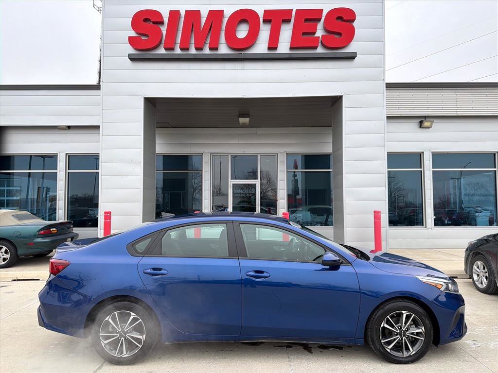 Used 2024 Kia Forte LXS image 1