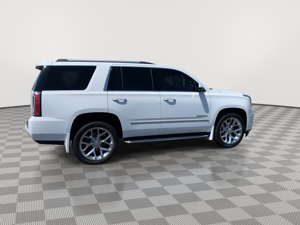 Used 2017 GMC Yukon Denali AWD/4WD image 7