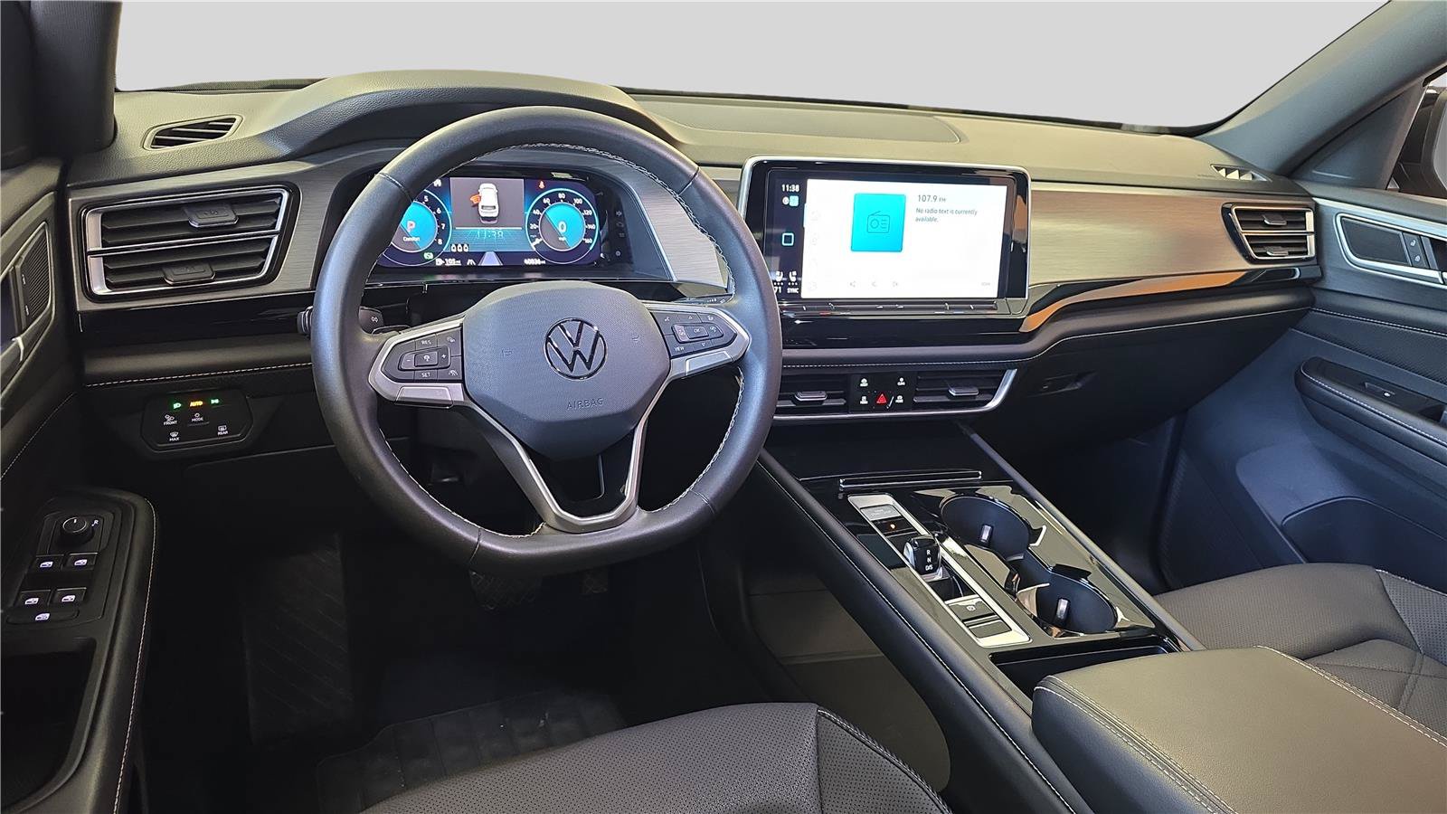 Used 2024 Volkswagen Atlas Cross Sport SE AWD/4WD image 20