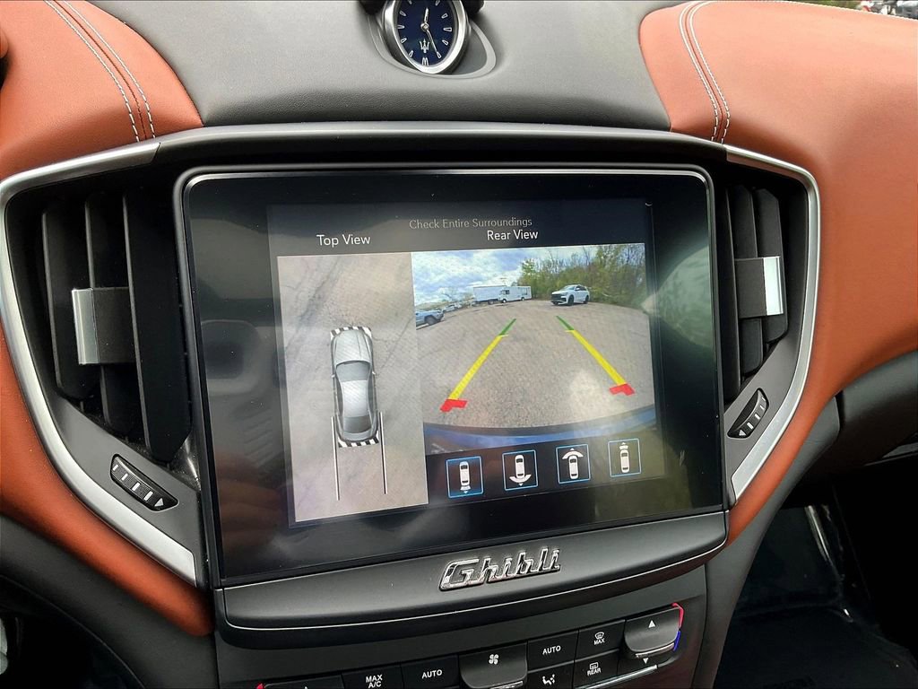 Used 2019 Maserati Ghibli S GranLusso AWD/4WD image 14