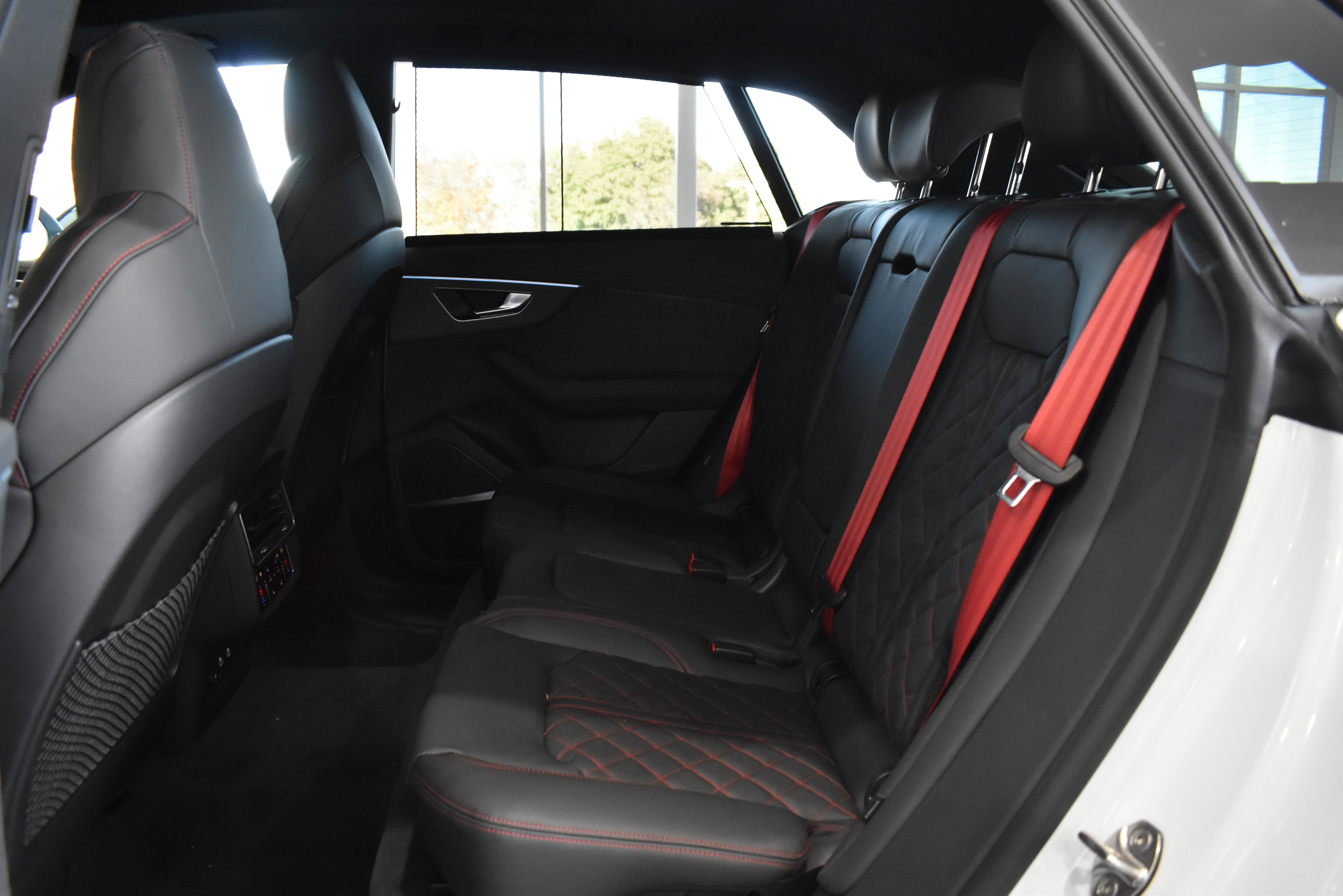 New 2026 Audi Q8 Prestige image 32