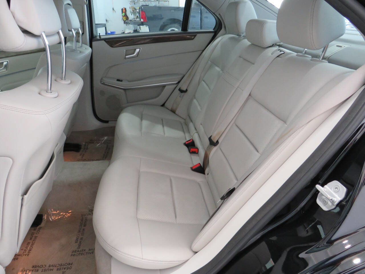 Used 2016 Mercedes-Benz E 350 Sedan w/ Premium Package image 13