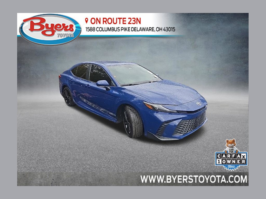Used 2026 Toyota Camry SE w/ Convenience Package FWD image 1