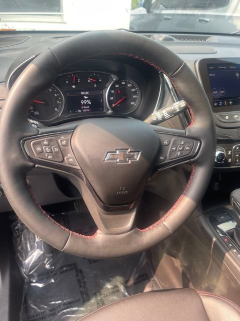 Used 2023 Chevrolet Equinox RS w/ RS Leather Package AWD/4WD image 9