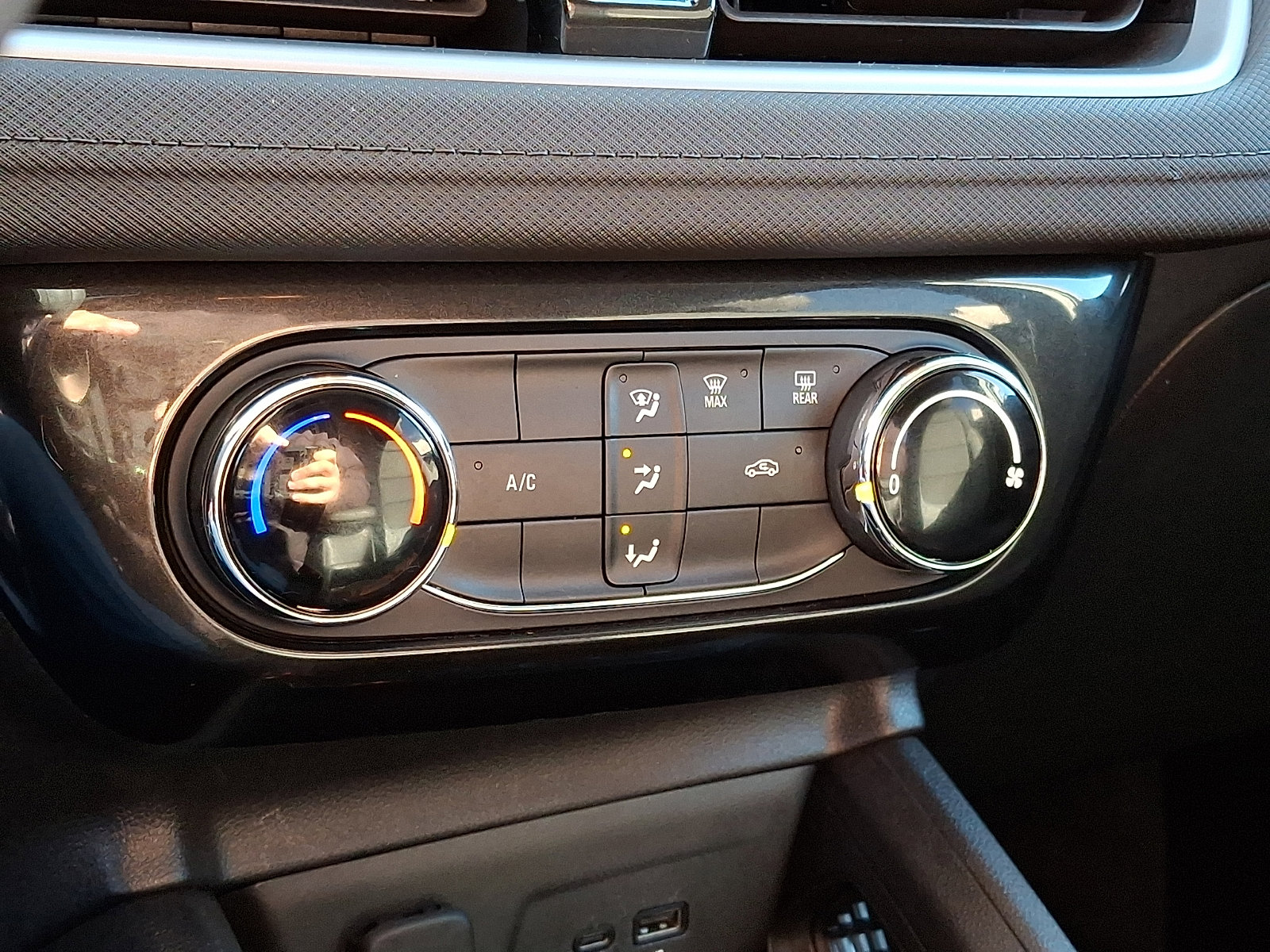 Certified 2025 Chevrolet TrailBlazer LT image 16