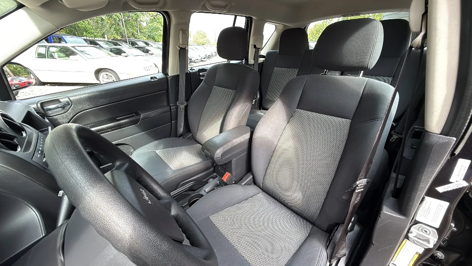 Used 2010 Jeep Compass Sport w/ PWR Equipment Group AWD/4WD image 15