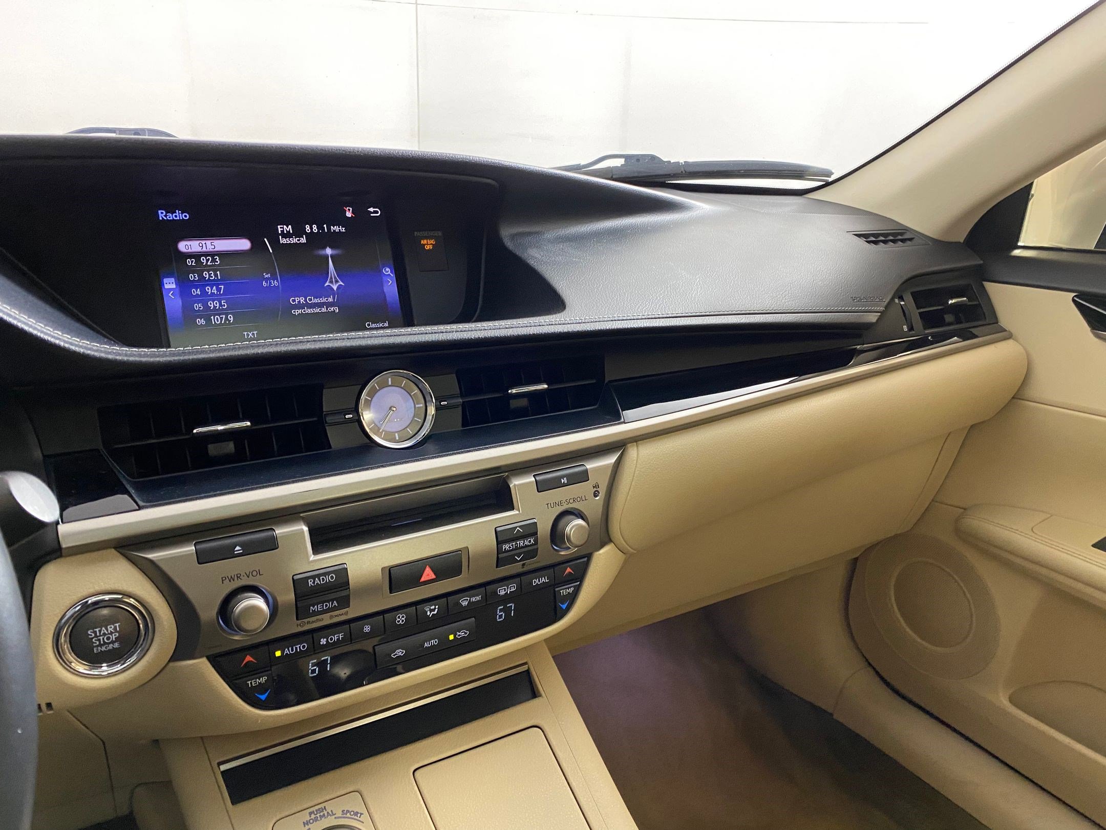 Used 2015 Lexus ES 350 image 25