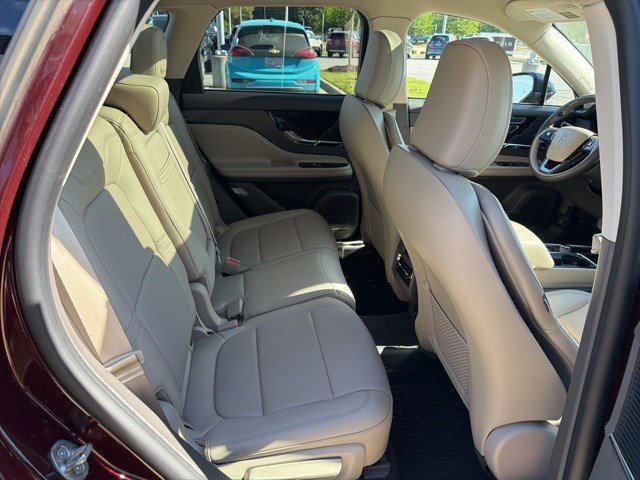 Used 2021 Lincoln Corsair AWD w/ Premium Package image 20