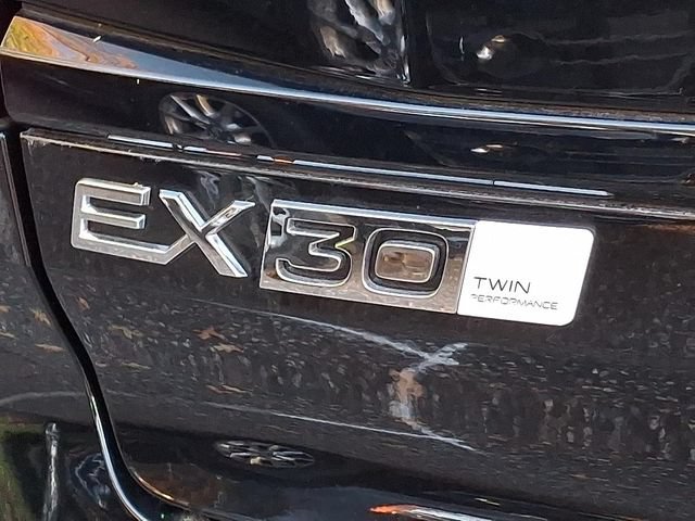 Used 2026 Volvo EX30 Plus w/ Climate Package AWD/4WD image 29