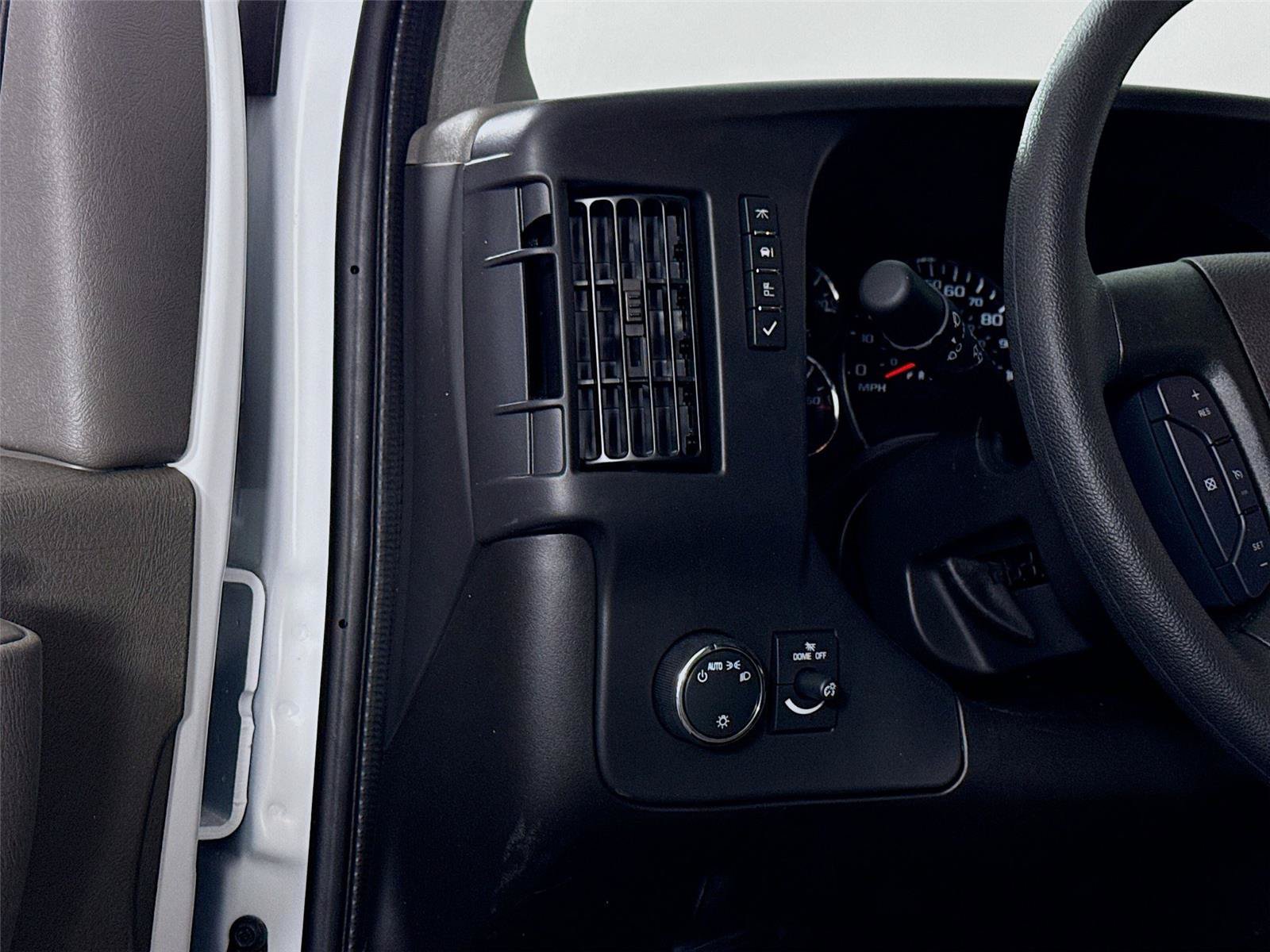 New 2026 GMC Savana 2500 w/ Driver Convenience Package RWD image 4