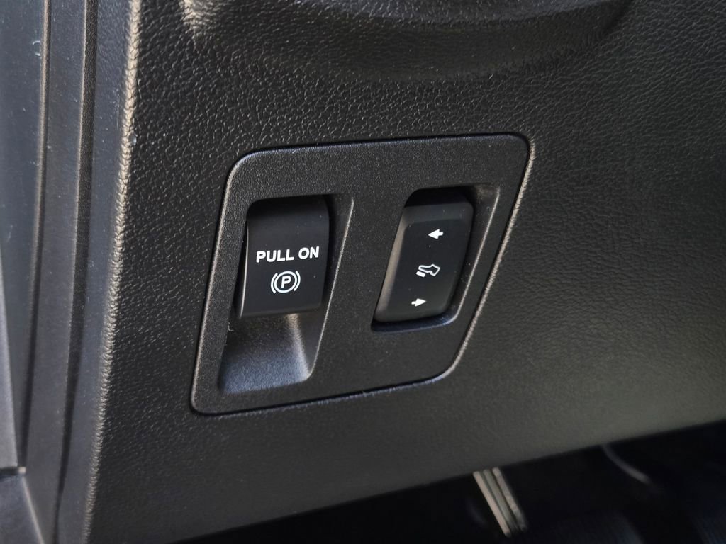 Used 2019 Ford F150 Raptor w/ Equipment Group 802A Luxury AWD/4WD image 25