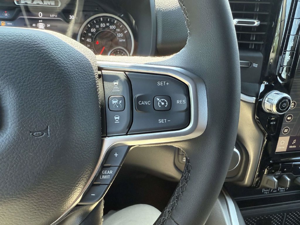 New 2026 RAM 1500 Big Horn AWD/4WD image 22