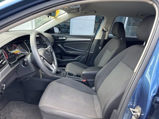 Certified 2021 Volkswagen Jetta R-Line FWD image 9