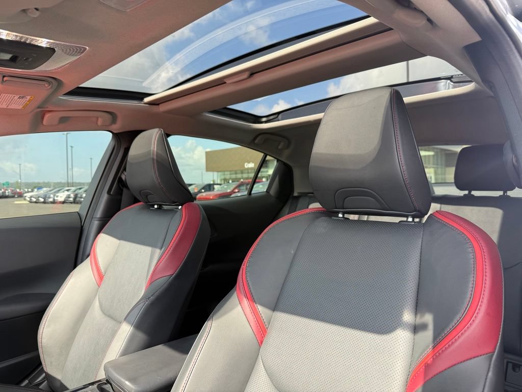 Used 2024 Toyota Prius Prime Premium w/ Advanced Technology Package FWD image 23