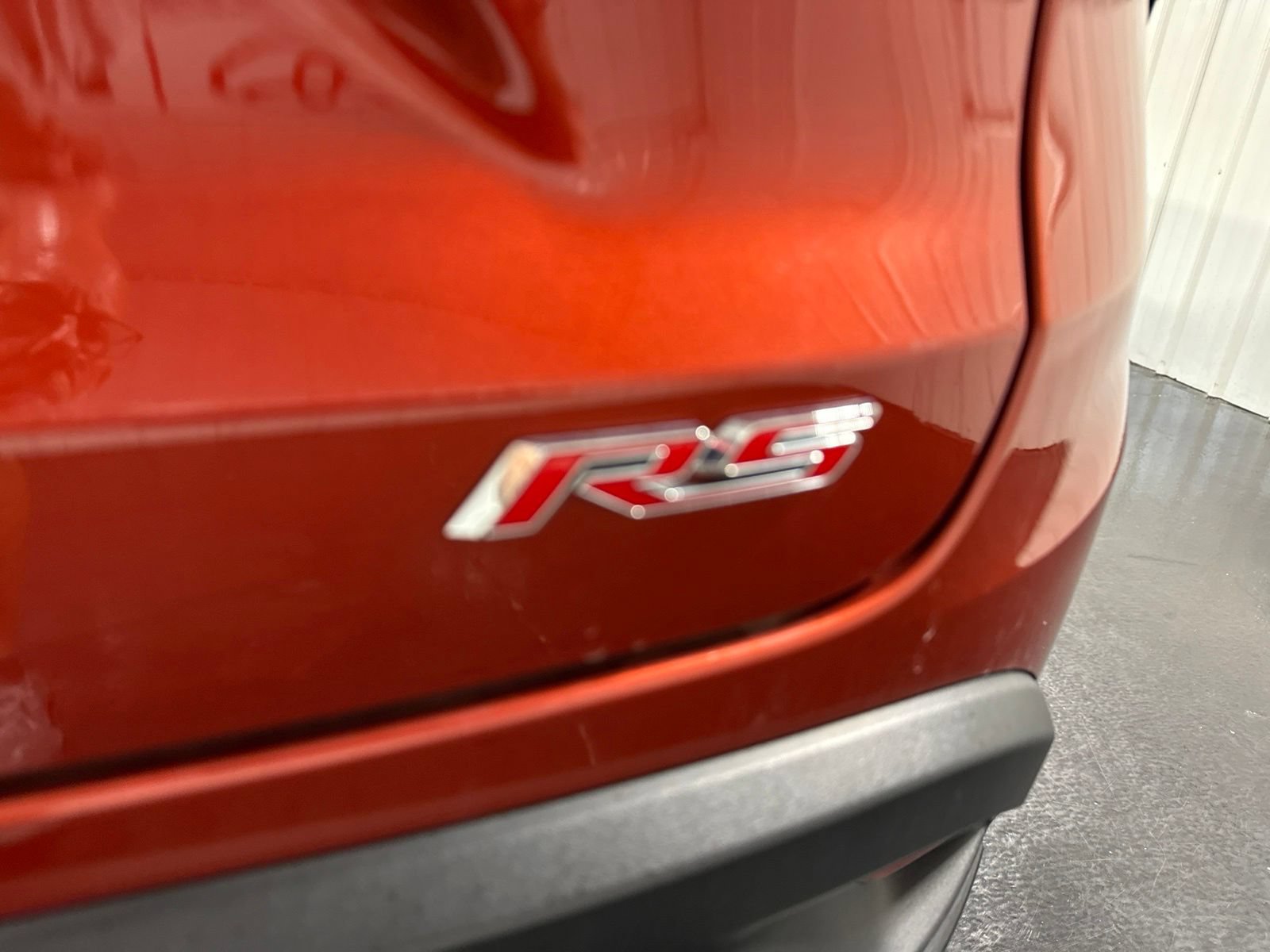 Used 2024 Chevrolet Trax RS w/ Driver Confidence Package FWD image 38