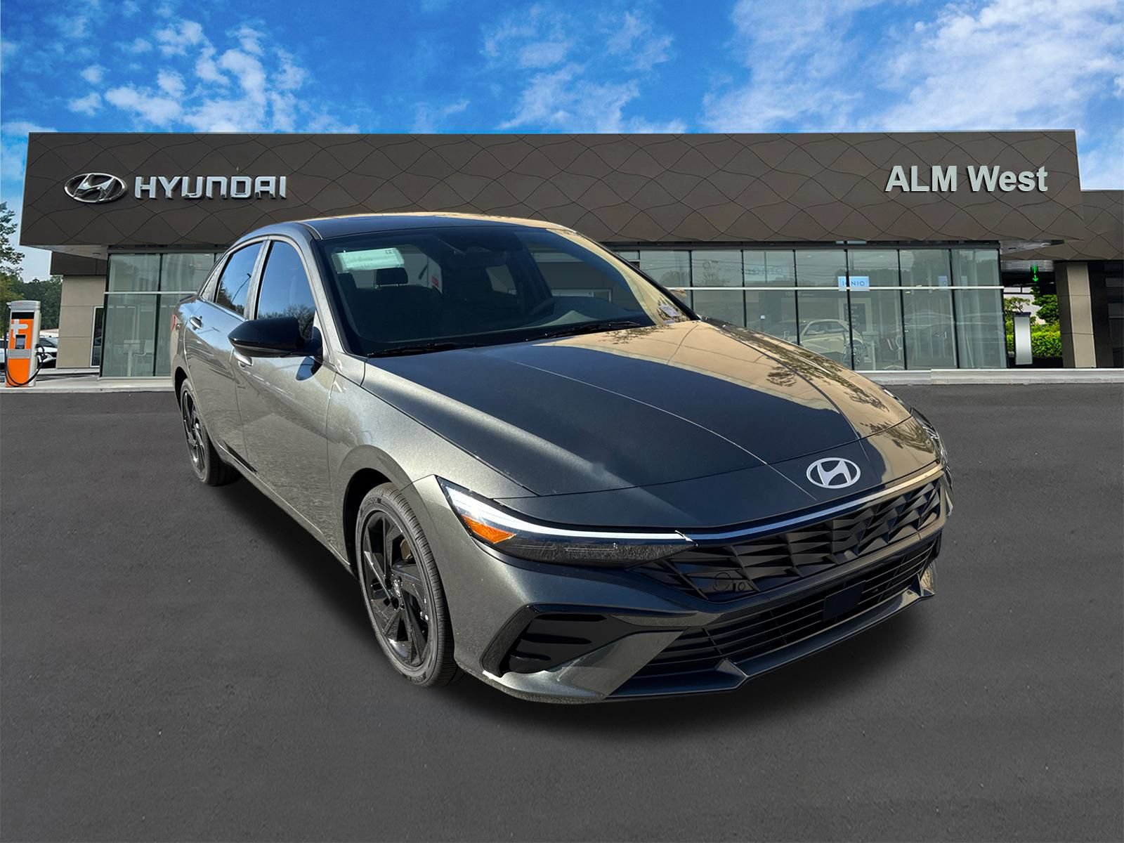 New 2026 Hyundai Elantra SEL Sport Premium FWD image 4