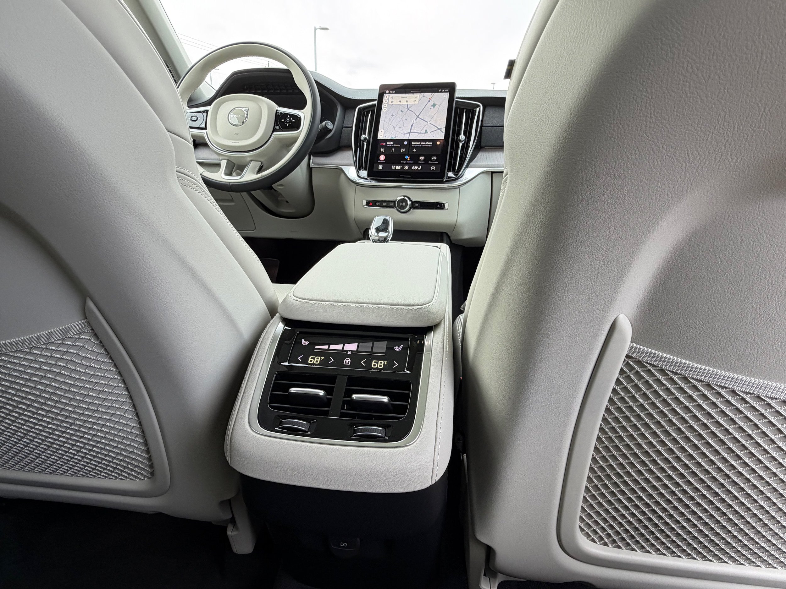 New 2026 Volvo XC90 B6 Ultra w/ Protection Package AWD/4WD image 11