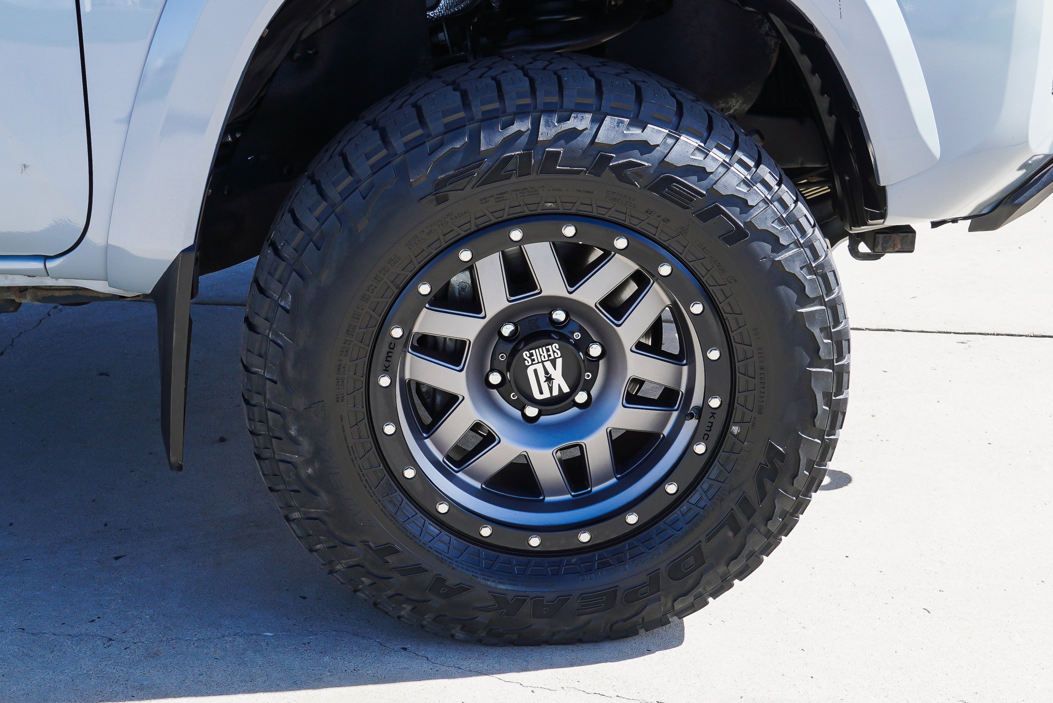 Certified 2018 Toyota Tacoma TRD Sport w/ Technology Package AWD/4WD image 10