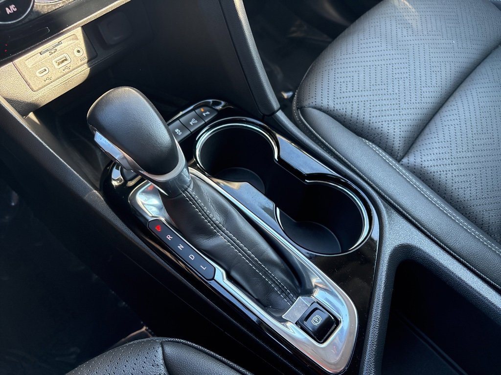 Used 2023 Buick Encore GX Essence w/ Advanced Technology Package image 18