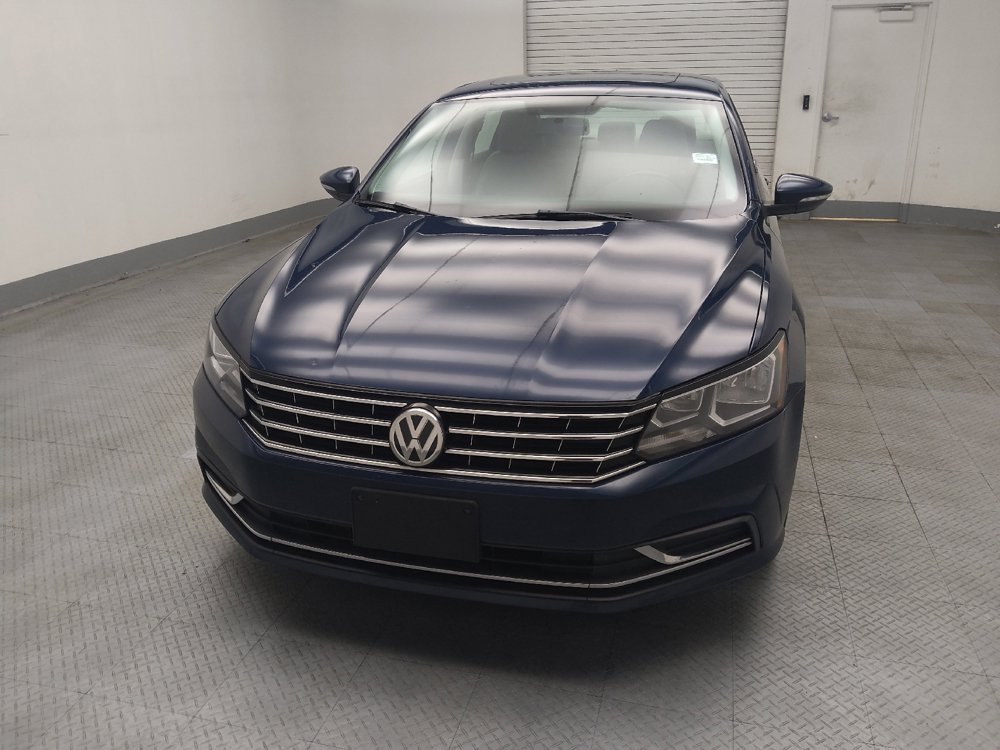 Used 2019 Volkswagen Passat 2.0T Wolfsburg w/ Wheels & Sunroof Package FWD image 15