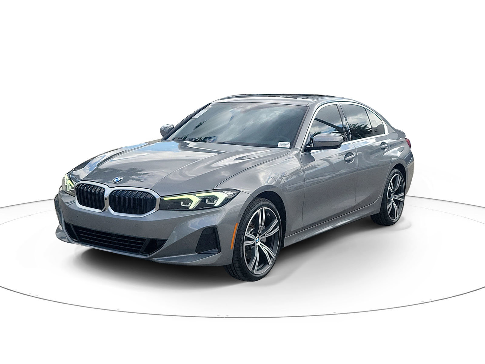 Certified 2024 BMW 330i Sedan w/ Convenience Package RWD image 2