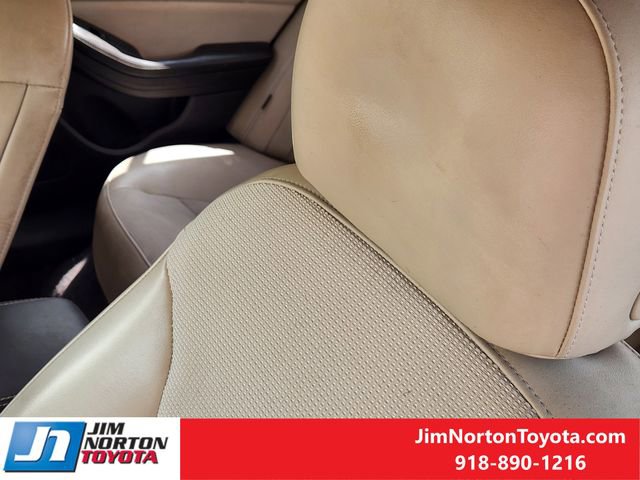 Used 2014 Chevrolet Malibu LT FWD image 16