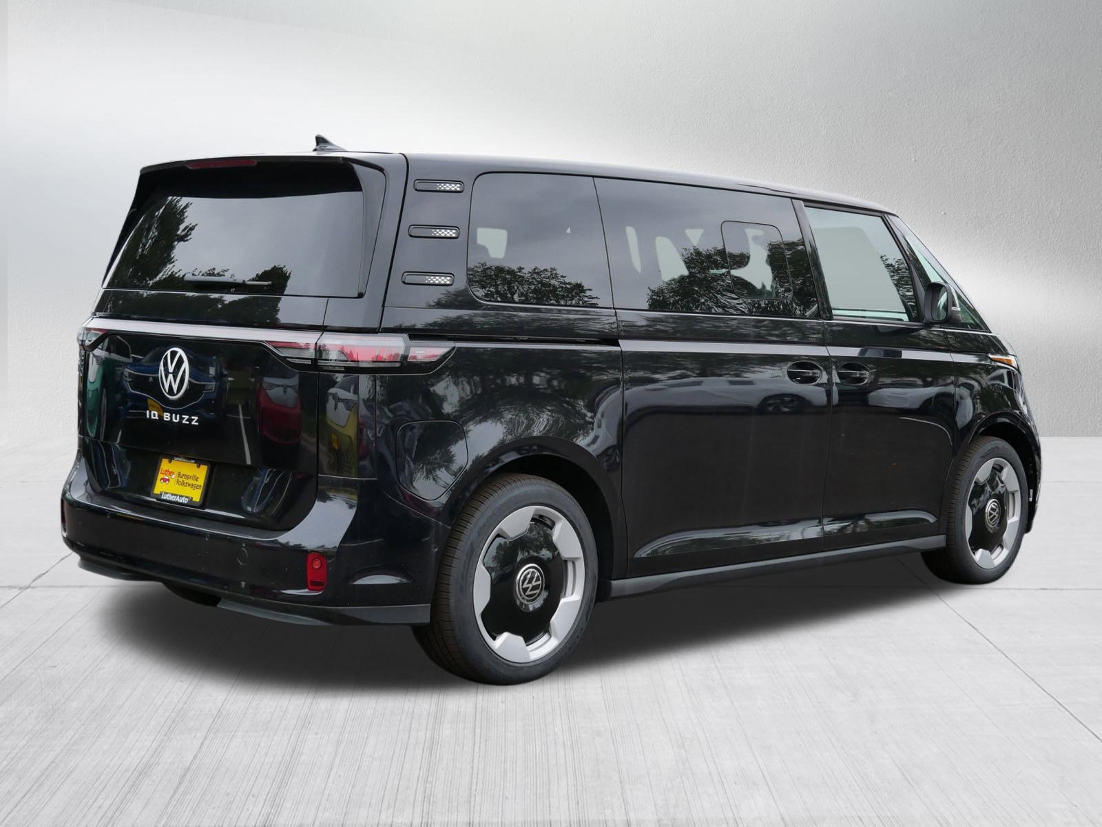 New 2025 Volkswagen ID. Buzz Pro S image 4