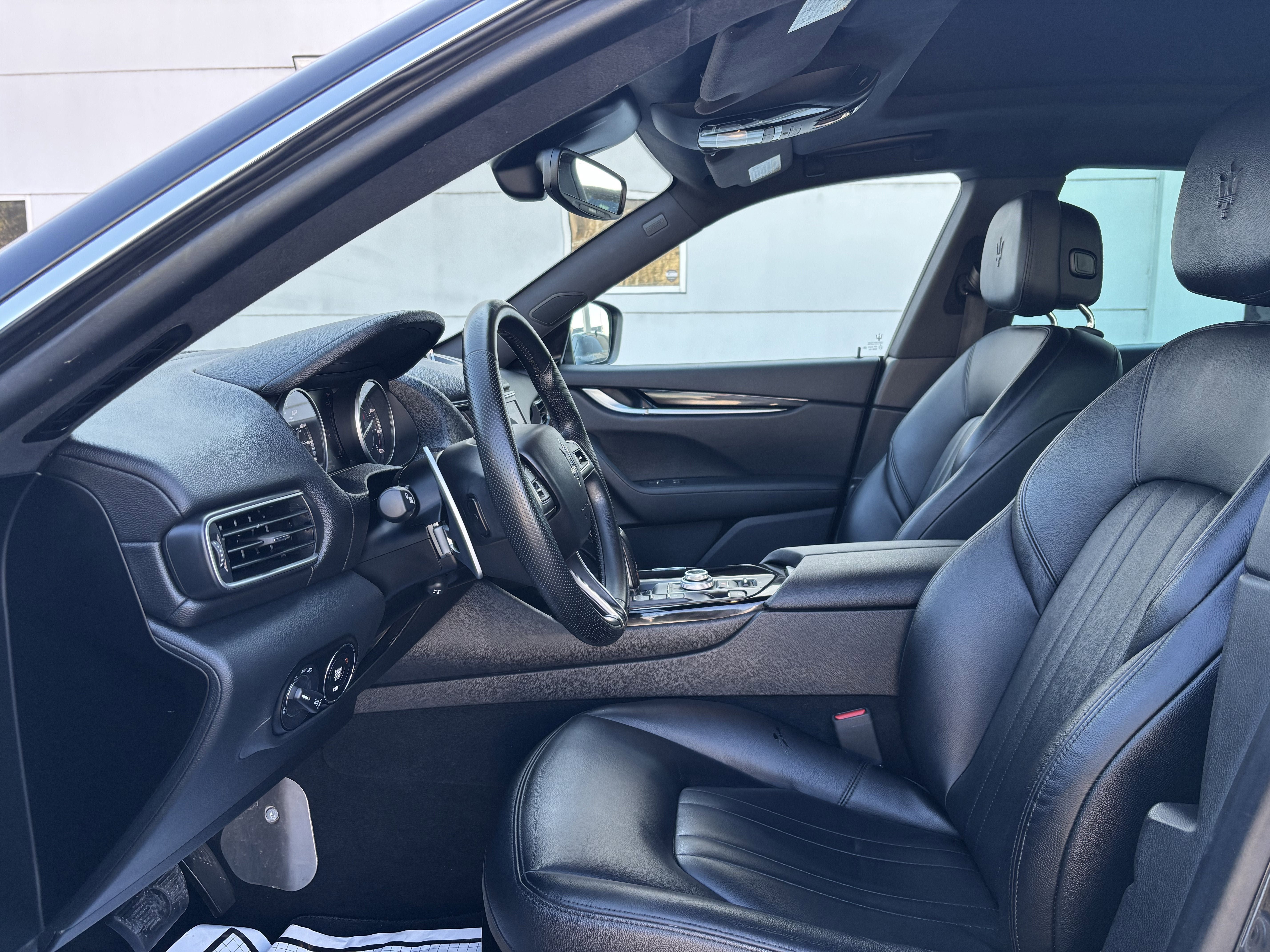 Used 2023 Maserati Levante Modena AWD/4WD image 14