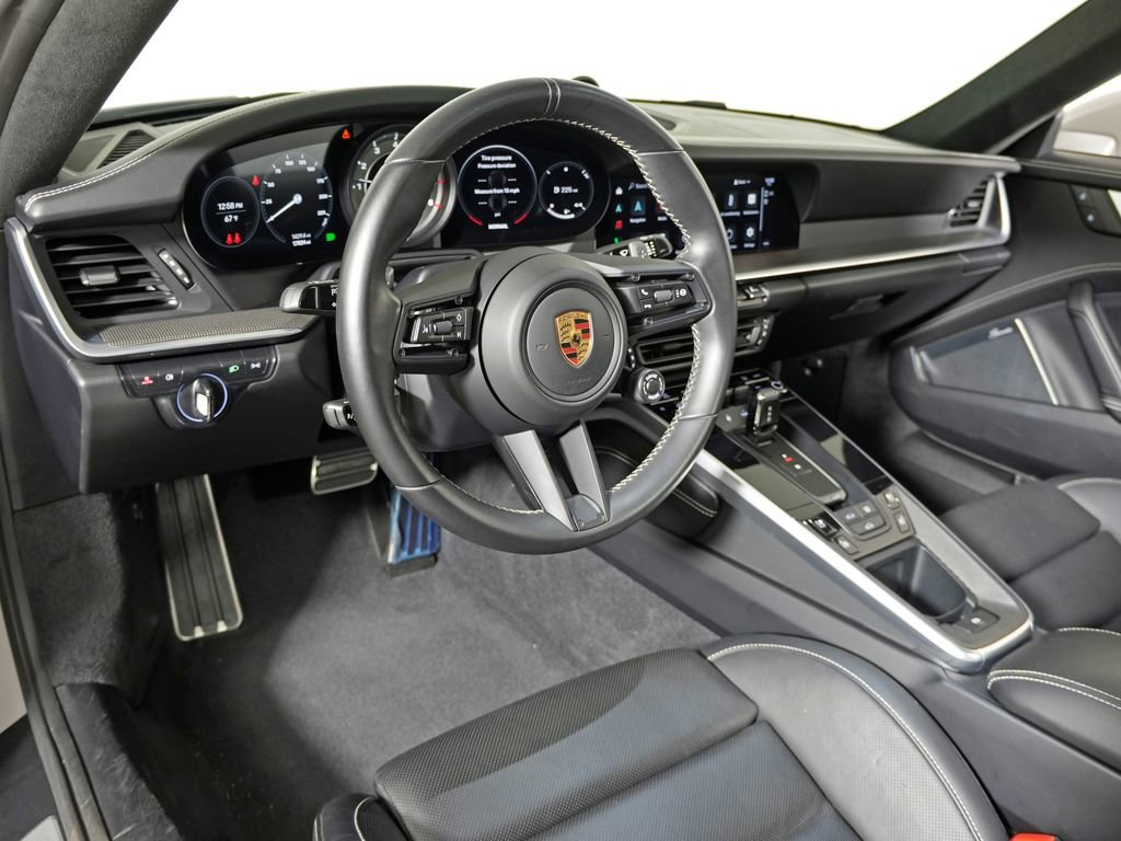 Certified 2022 Porsche 911 Turbo S AWD/4WD image 4