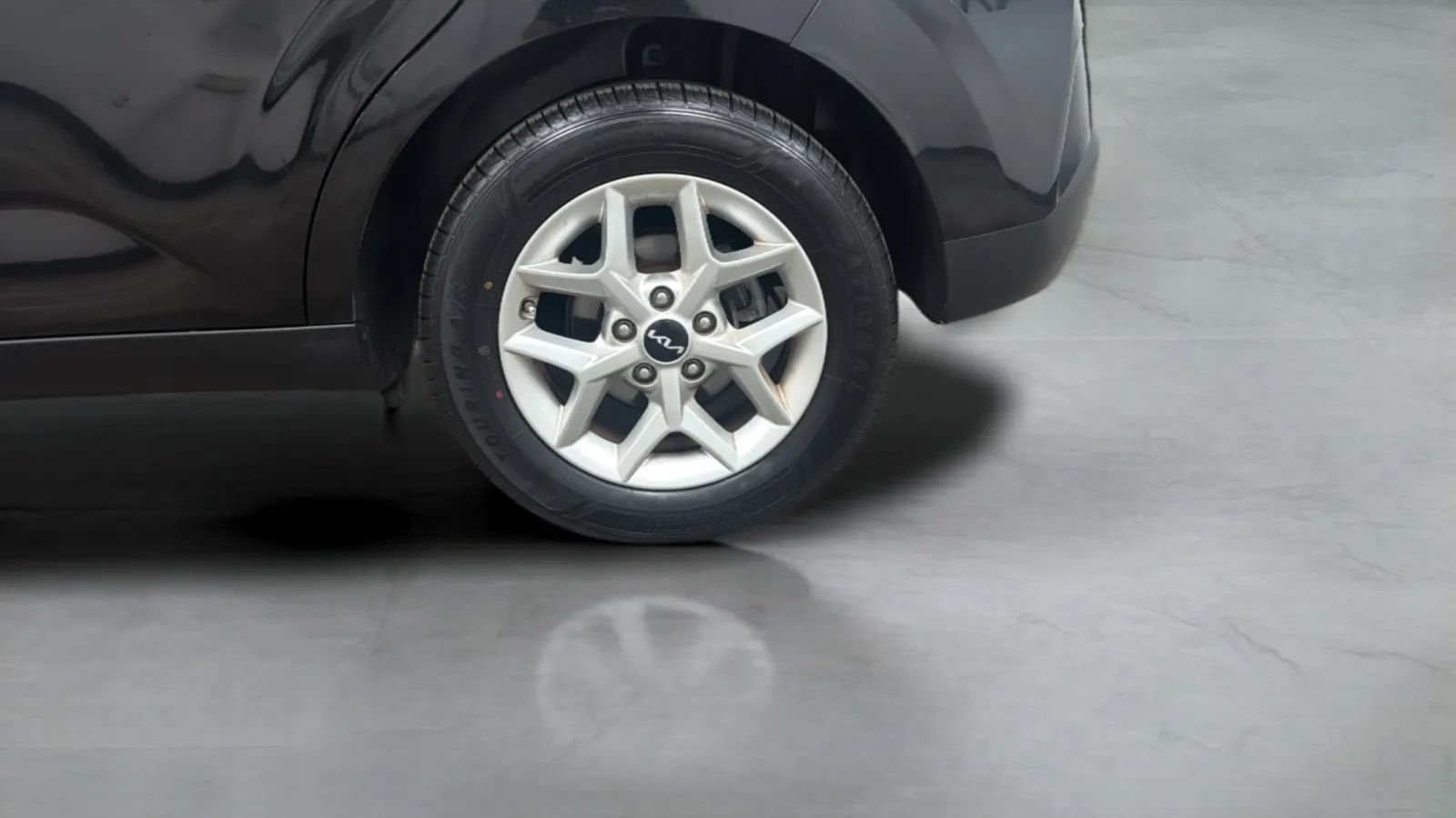 Used 2023 Kia Soul LX w/ LX Technology Package FWD image 26