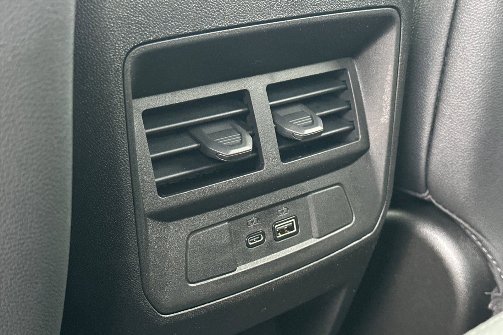 New 2026 GMC Canyon Elevation w/ Convenience Package image 12