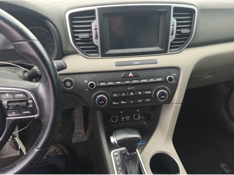 Used 2017 Kia Sportage EX image 14
