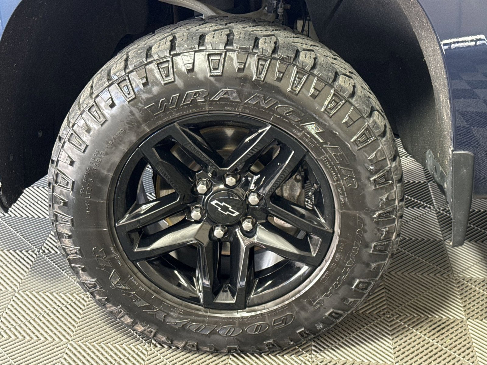 Used 2021 Chevrolet Silverado 1500 LT Trail Boss w/ Convenience Package II AWD/4WD image 12