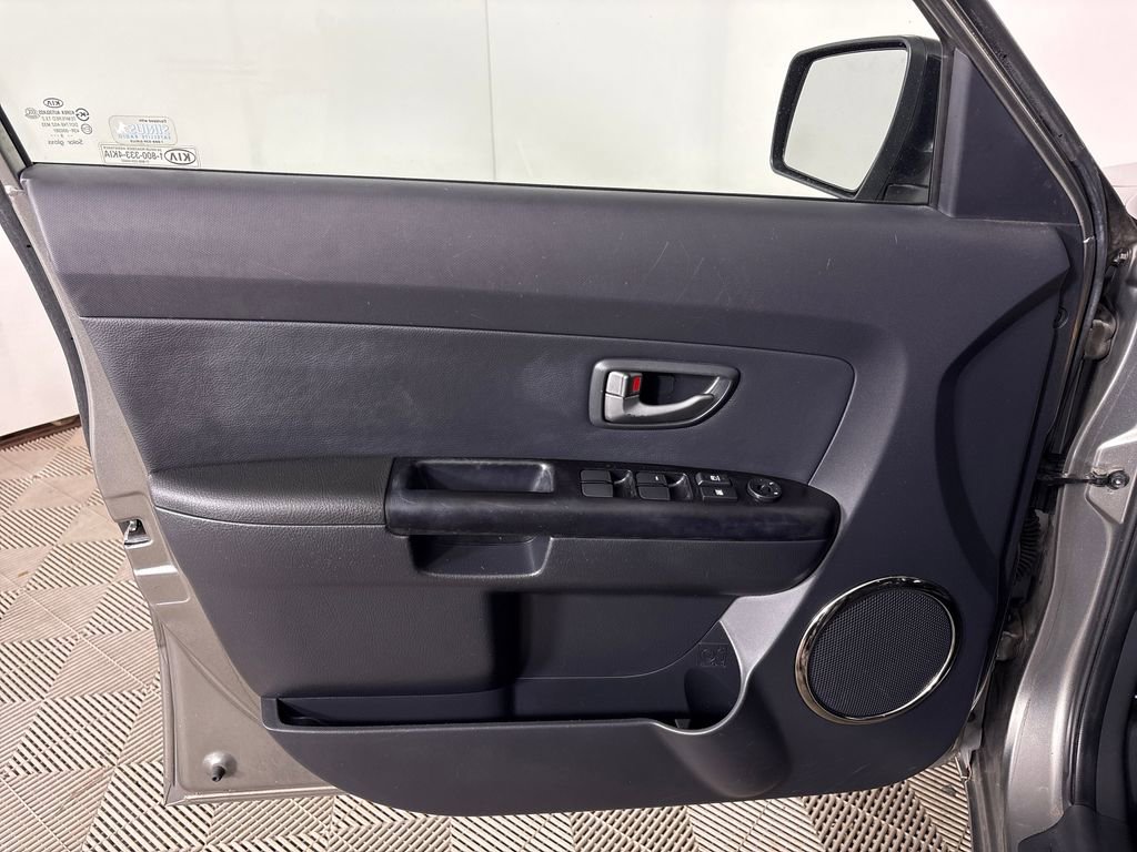 Used 2010 Kia Soul + FWD image 16